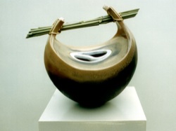 Oriental vessel